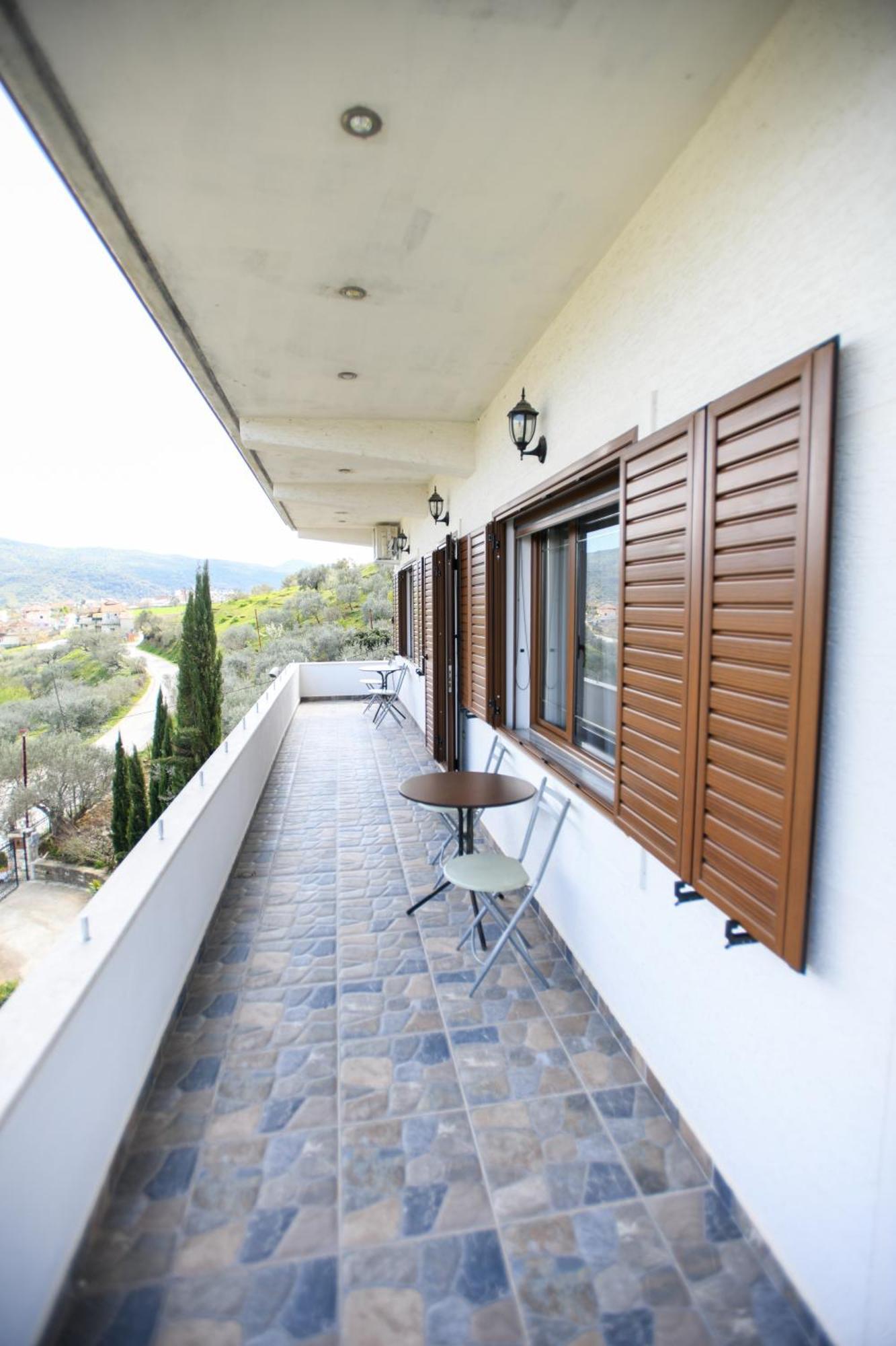 Villa Solitude เบราท ภายนอก รูปภาพ