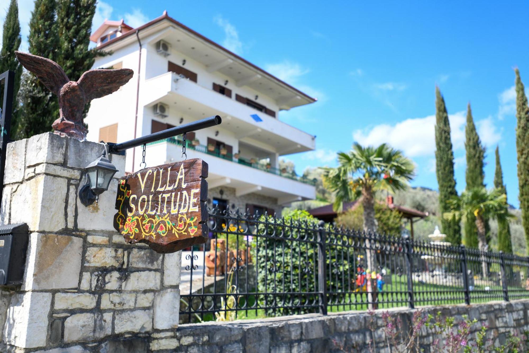 Villa Solitude เบราท ภายนอก รูปภาพ